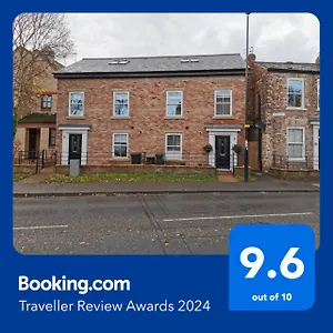 3 Bedroom Townhouse, Free Parking , York United Kingdom